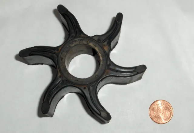 Su pompası kauçuk impeller'i (pervane çarkı)